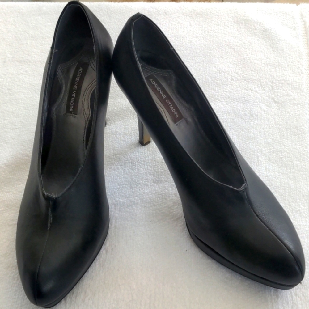 Adrienne Vittadini platform pumps